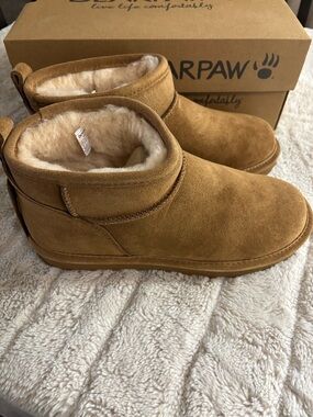 New! Bearpaw Shorty Boots